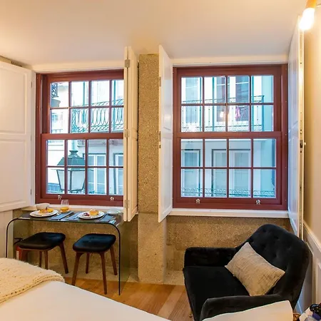 Charming Studio In Historic Downtown OOporto Esterno foto