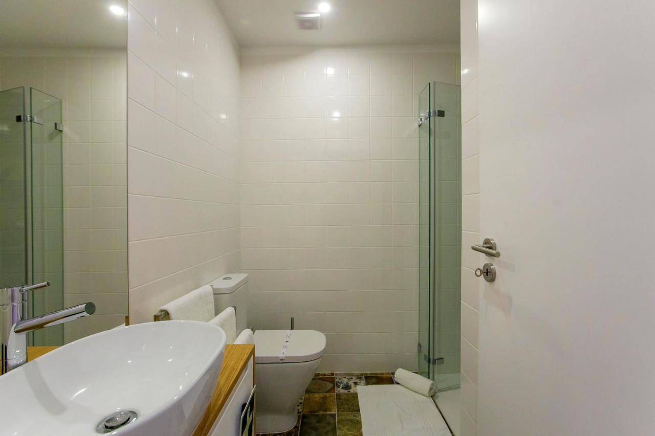 Charming In Historic Downtown Apartment